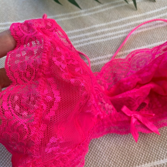 Neon Pink Bralette - Picture 3 of 7